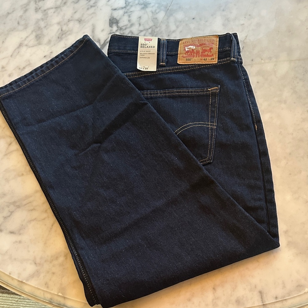Levi's 550 Relaxed. 42/29. NWT